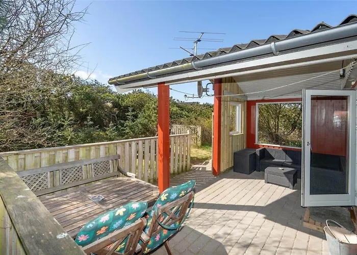 Semesterbostad 332-hvide-sande-anker-eskildsens-vej-19 *